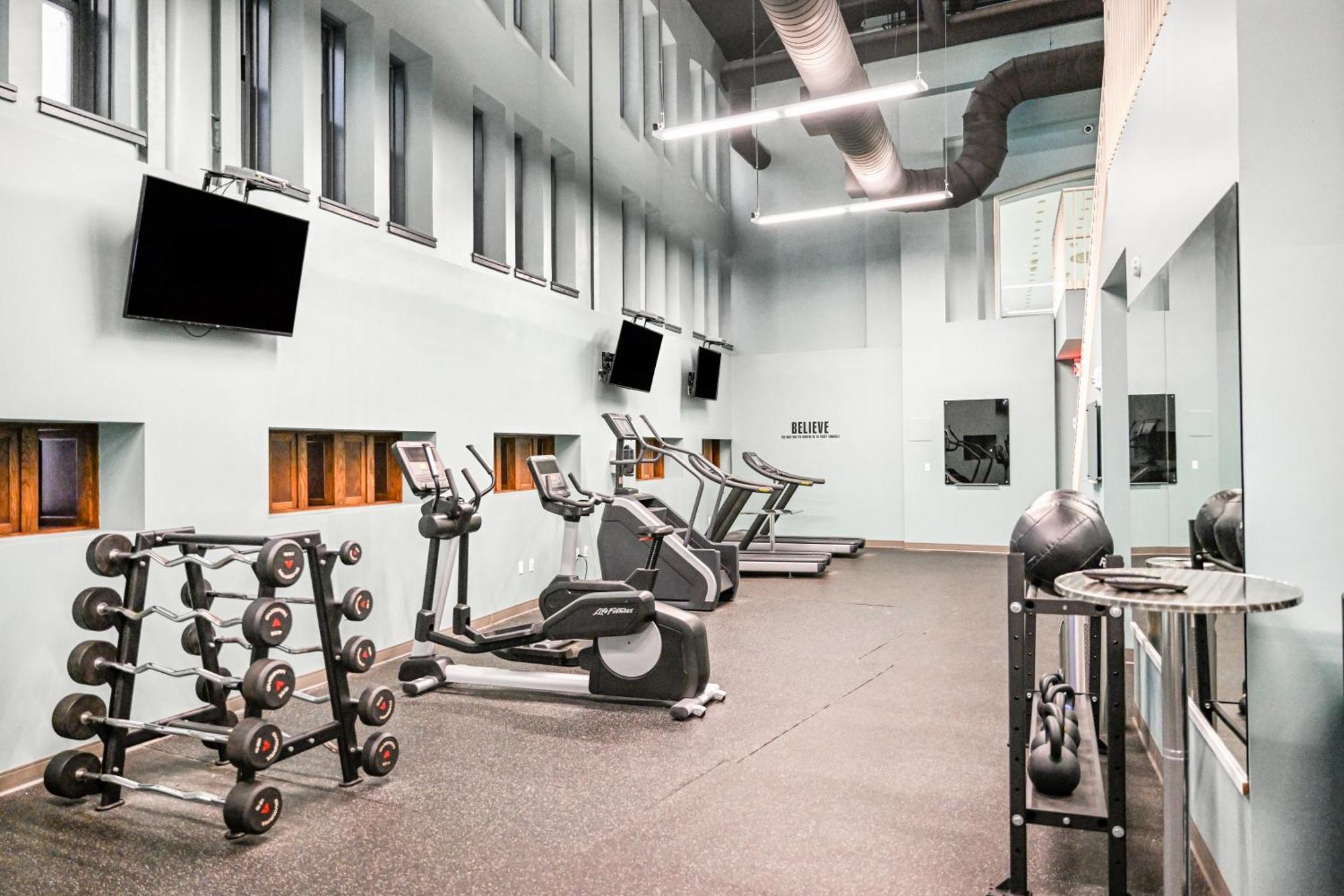 קליבלנד Heart Of Dt With Free Pool & Steam Plus Gym Luxe 812 מראה חיצוני תמונה