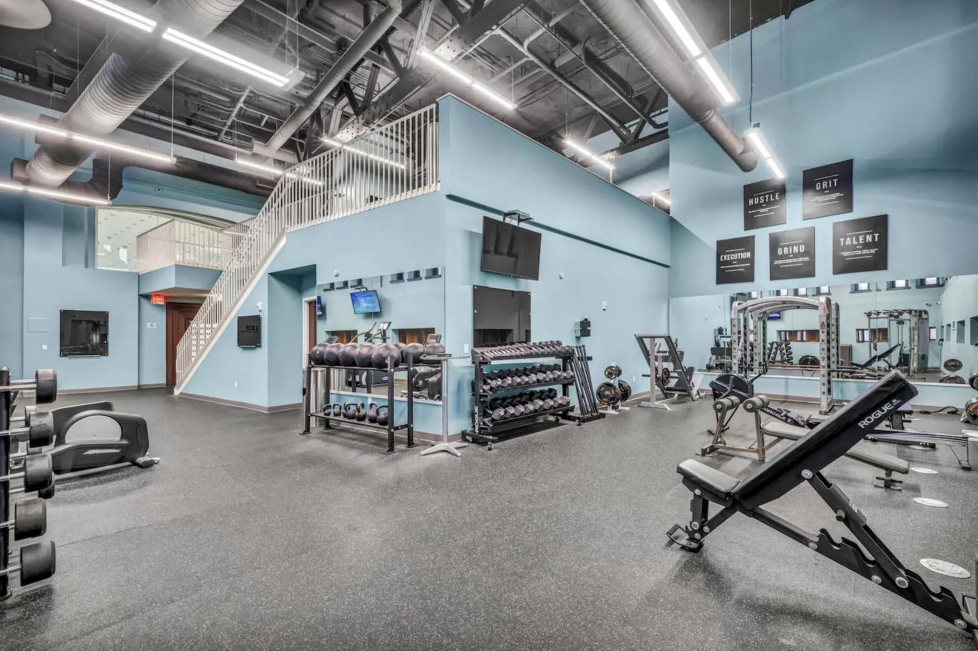 קליבלנד Heart Of Dt With Free Pool & Steam Plus Gym Luxe 812 מראה חיצוני תמונה