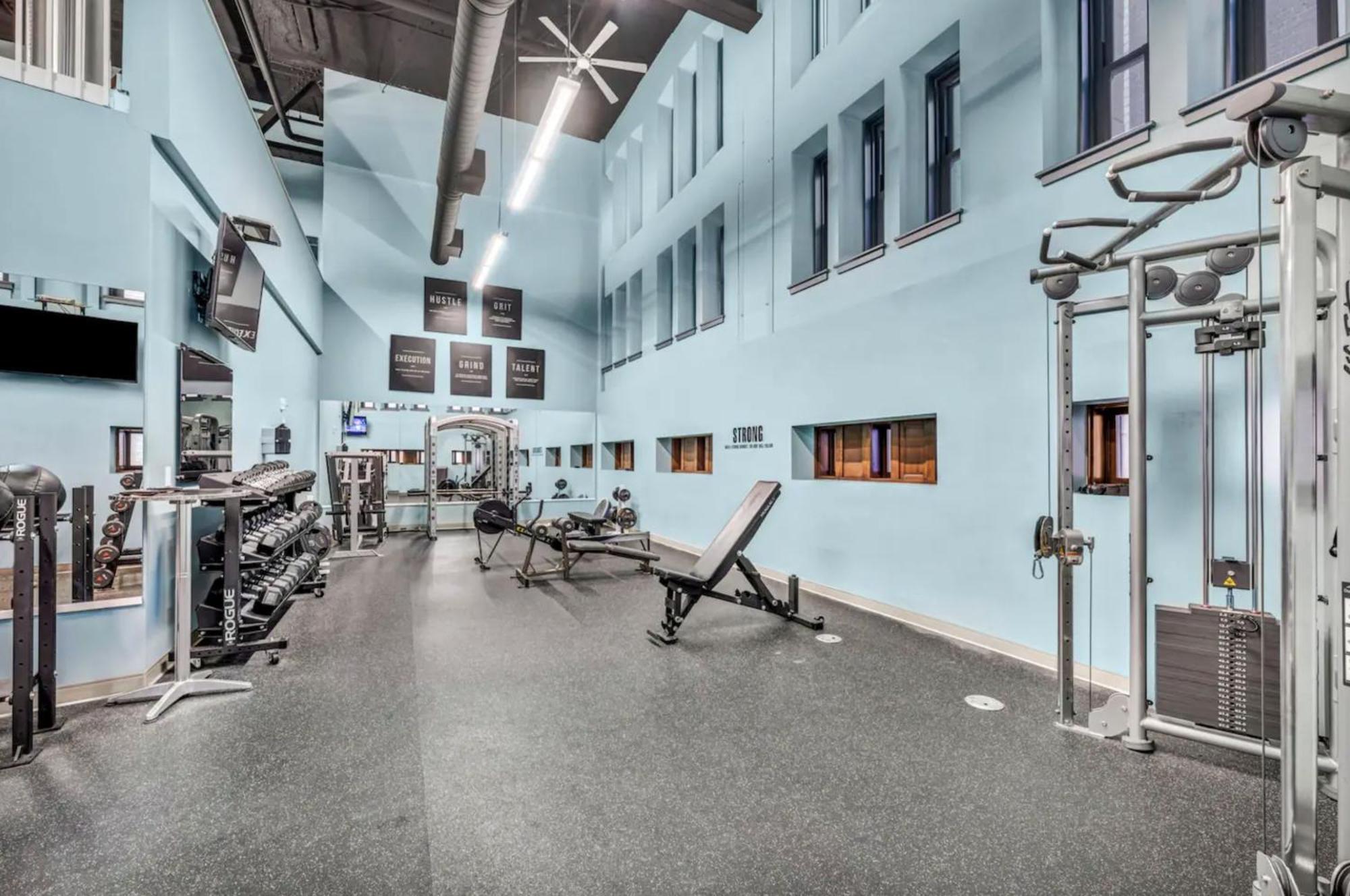 קליבלנד Heart Of Dt With Free Pool & Steam Plus Gym Luxe 812 מראה חיצוני תמונה